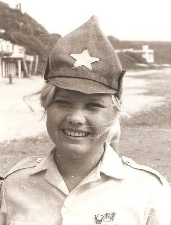елена вдовина    1976....б..