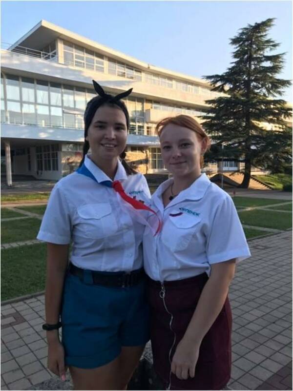 Кулишова Ольга и Дисенко Вероника