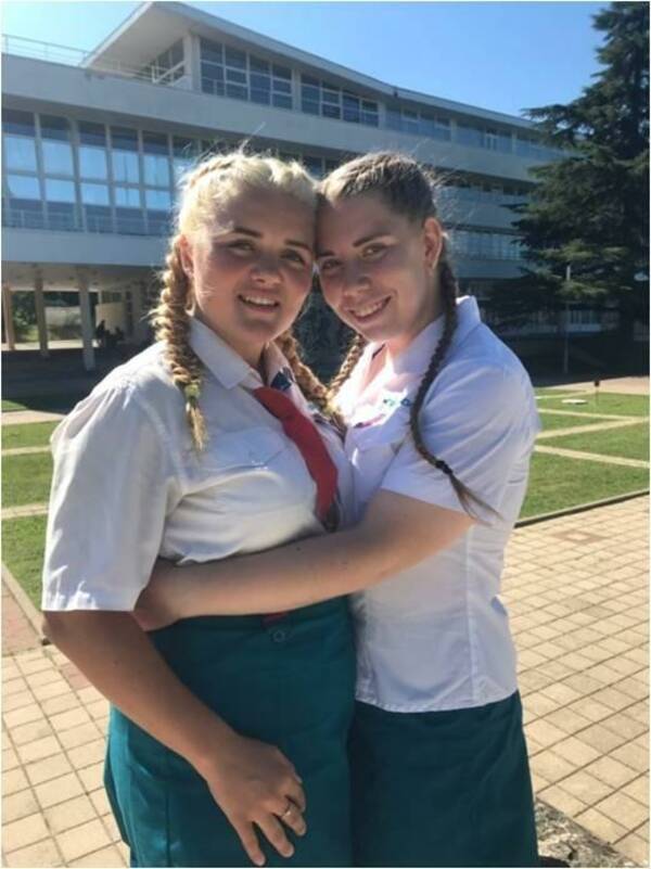 Кузнецова Полина и Уланова Мария