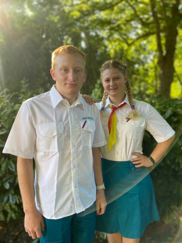 Орехов Владимир и Зверева Анастасия.