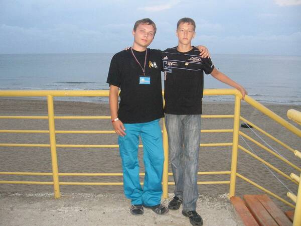 Саша      Захарченко