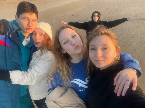 rhKpVXvzFk8