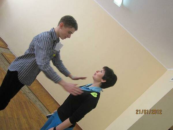 татьяна гужвенко      справа