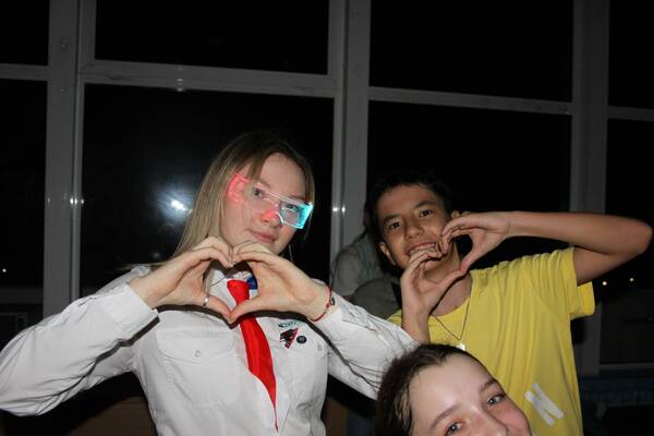 p5lxheWQh40