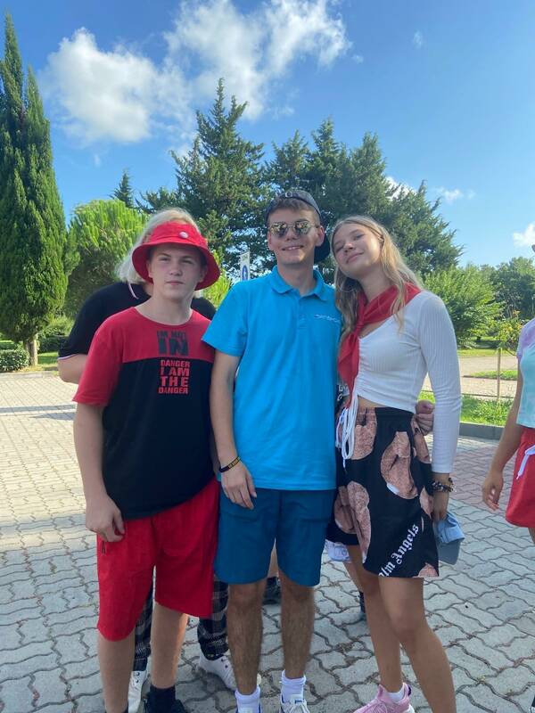 1tEXjY5b40s
