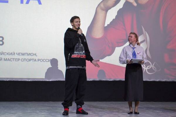 встреча с олимпийским чемпионом по фигурному катанию – Соловьёвым Дмитрием Владимировичем.