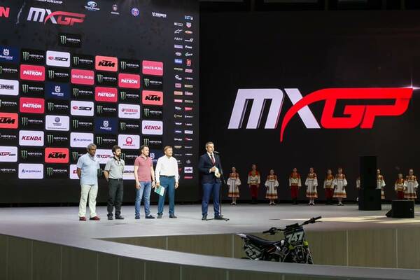 директор комиссии мотокросса FIM Антонио Алиа Портела