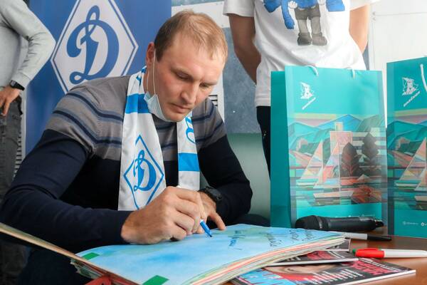 Орлята встретились с представителями Всероссийского физкультурно спортивного общества  Динамо гребцом каноистом Виктором Мелантьевым,  мотогонщиками Евгением Михайловым и Алексеем Орловым.