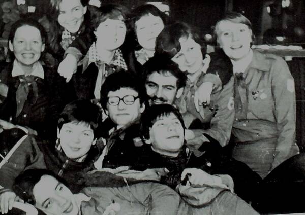1983 е