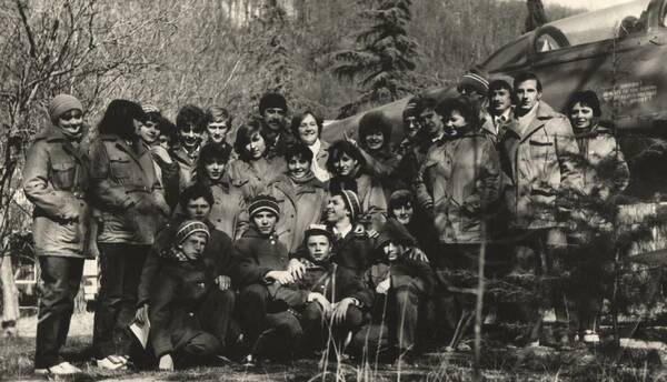 1987 б