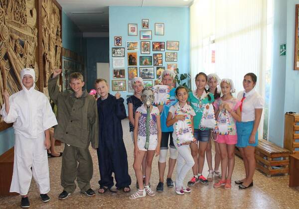 93. Gotovy k trudu i oborone