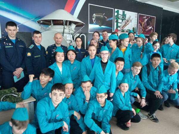 встреча с курсантами   Краснодарского авиационного училища     лётчиков.