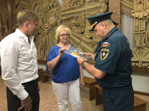 врио начальника главного Управления МЧС России по Краснодарскому краю И.И. Лунев......
