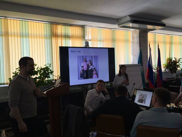 представители Международного Содружества лагерей президент Канадской Ассоциации лагерей  Стефан Ричард и директор американского лагеря Reset Summer Camp Майкл Джейкобус.