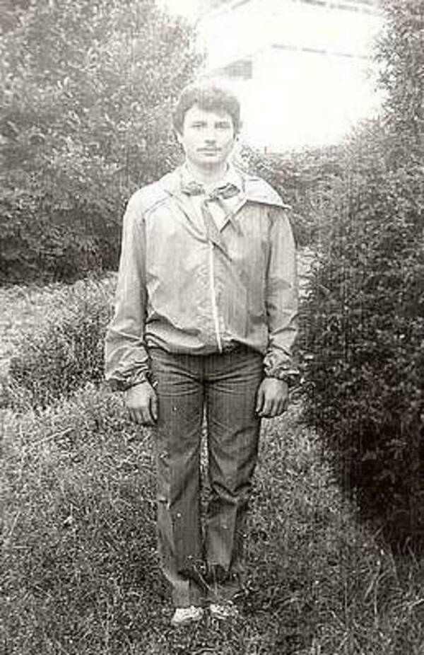Постельный Юрий. 1985 – 87 гг. Звёздная. Вожатый. Ухта. Коми.