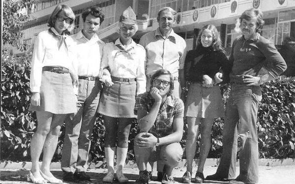 Ольга Ломако, Борис Першуткин, Анна Козина, Валентин Иванович Васильев, Татьяна Ивличева, Виктор Ивличев, Владимир Солдатов.1976 г.