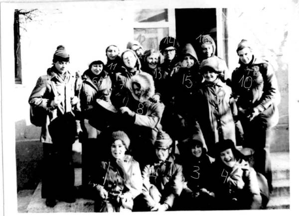 12  Ольга Ломако       13 Женя Гагарина      14 С