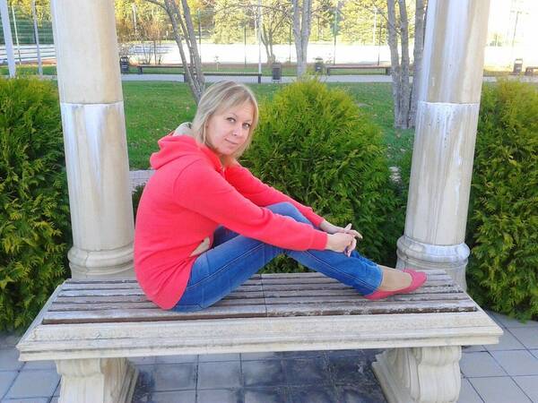 Елена Хамитова.
