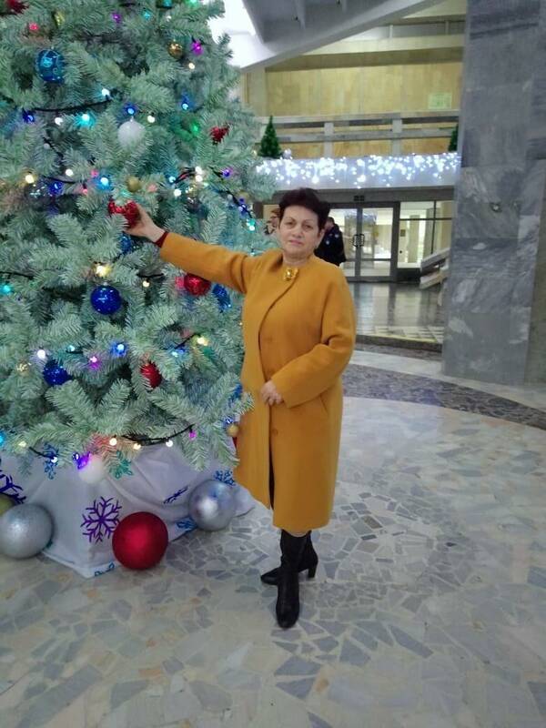 Аршалуйс Боладьян (Роганян)...