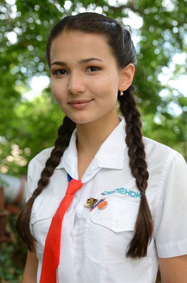 Елена Сисенова