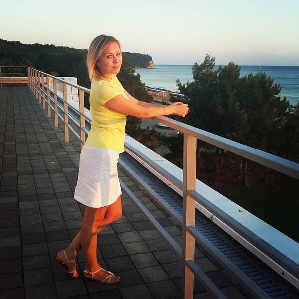 Елена Хамитова.....