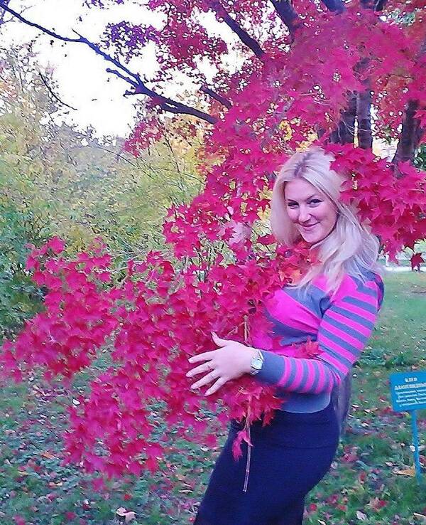Яна Щёголева  43