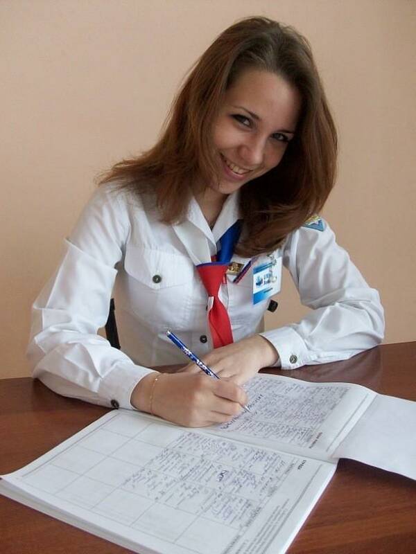 Лена Леванова