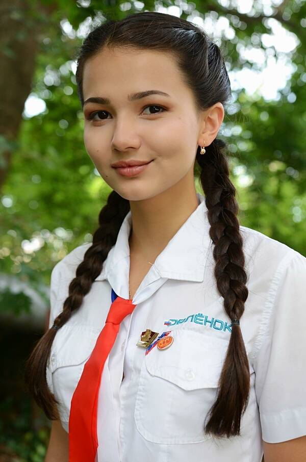 Сисенова Елена..