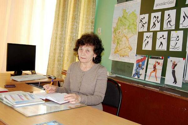Валентина Звягинцева Горбачёва   .