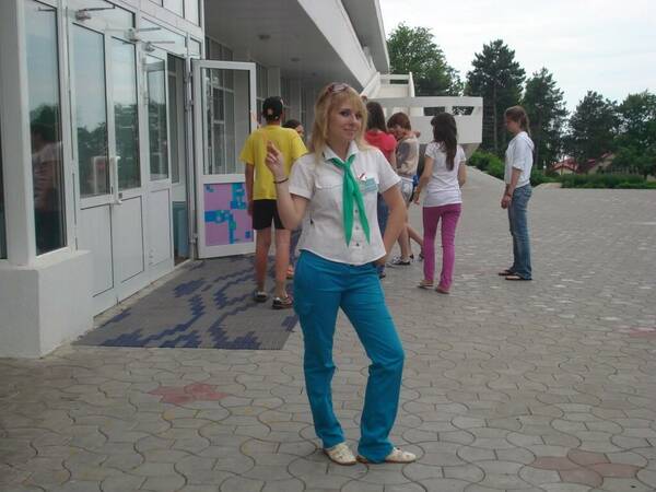Олеся Скородумова(Никитина)............