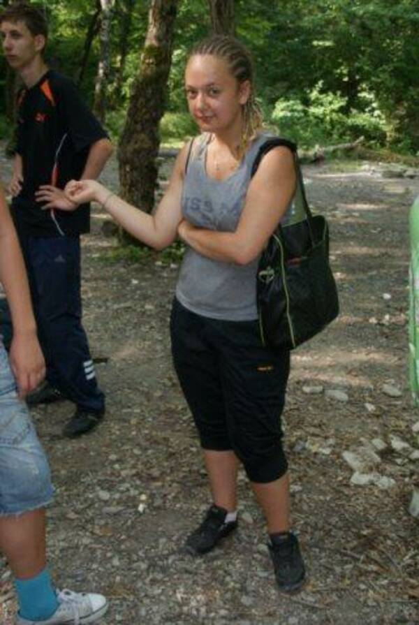 Юля Новикова  ь