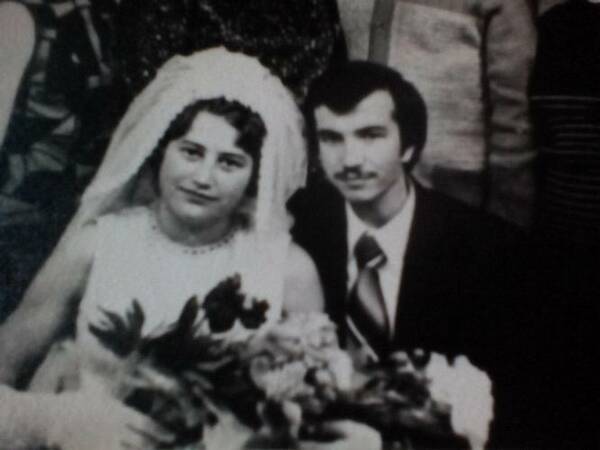 вожатые др.Стремительная Паша Райнин и Галя Рябенко ...май 1975г.