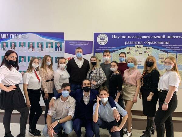 7 апреля 2021 года начальник  детского   лагеря «Комсомольский» Александр Викторович Базук со своим заместителем  посетили Армавирский государственный педагогический  университет.