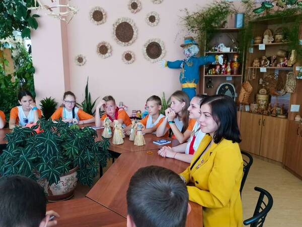 поэт   Евлениной Юлией.