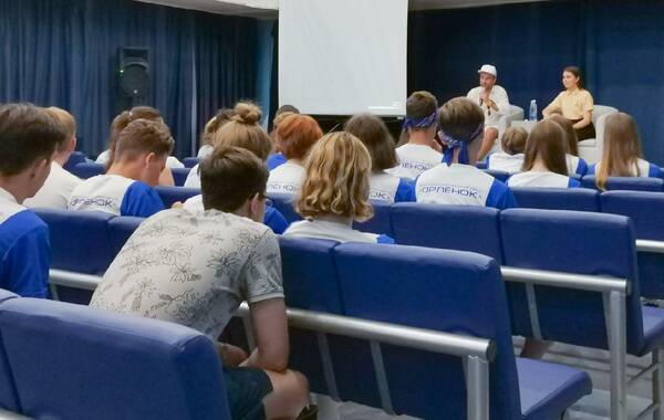 на встрече с певцом, музыкантом, Александром Александровичем Постоленко