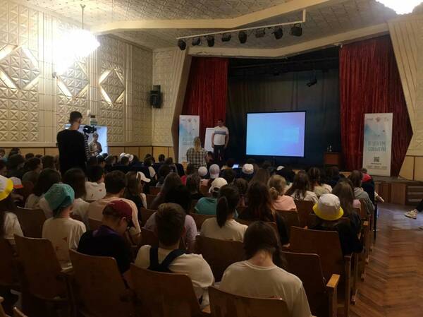 встреча с продюсером фильмов «Голкипер», «Хороший мальчик», «Репетиция» Юрием Храповым.