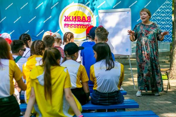 Преподаватель школы студии «Балет Аллы Духовой «Тодес»