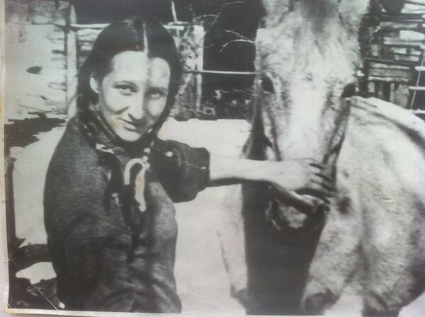 у подножья горы Холодной, перед восхождением с ШПВ 76.