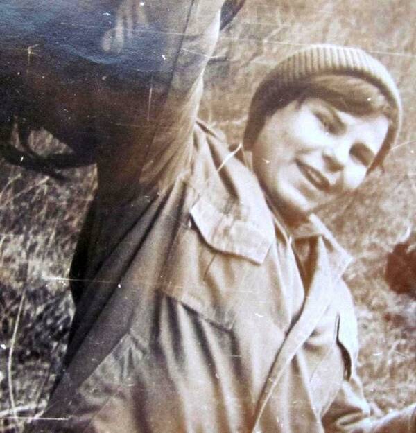 Цыганенко Наталья. 1980 1981 гг. Солнечная. Звёздная. Вожатая.  Владивосток.  Приморский.. jpg