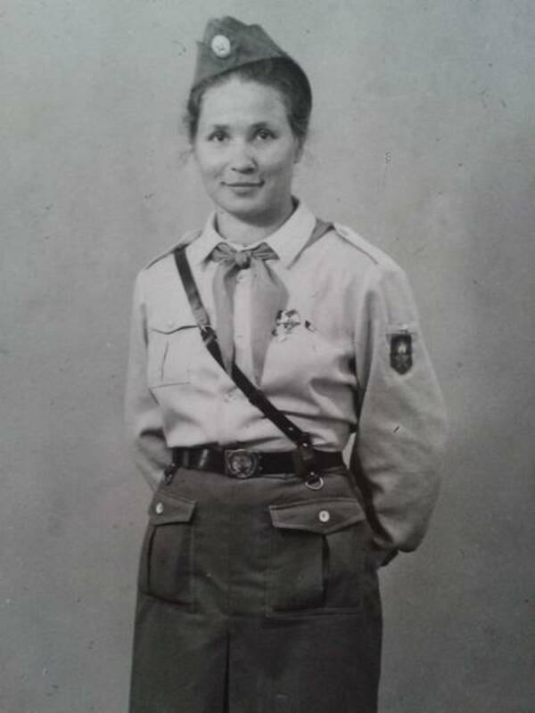 Тюменцева Галина. 1968 70 гг.  Звёздная. Вожатая. Томск.