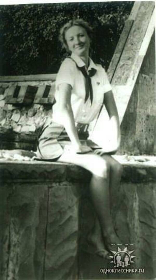 Трегубова (Власова)  Светлана. 1983   86 гг.  Комсомольский. Стремительная. Вожатая. Тверь.