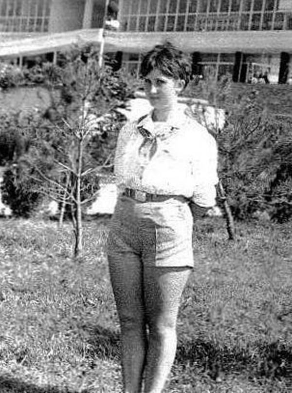 Садохина (Попова) Татьяна. 1968 69 гг.   Звёздная. Вожатая. Воронеж.
