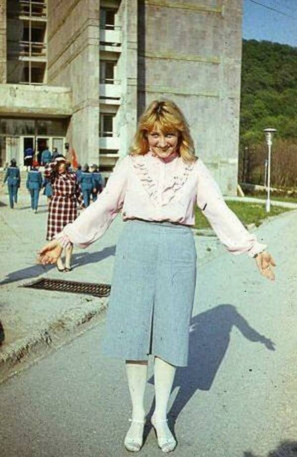 Семёнова (Евсина) Анна.  1982 – 1985 гг.  Звёздная. Жемчужина. Вожатая. Динская.  Краснодарский.