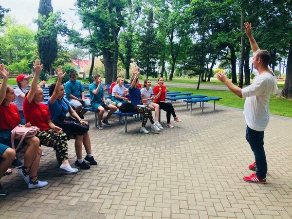 Занятие Станислава Курохтина по  технологии создания и проведения игр.   комсомол