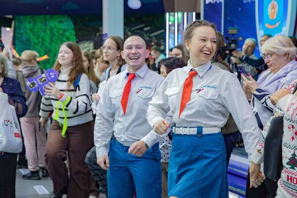 Презентация Всероссийского детского центра в рамках событий Дня Краснодарского края на Международной выставке форуме Россия, в Москве на ВДНХ. декабрь  2023 .