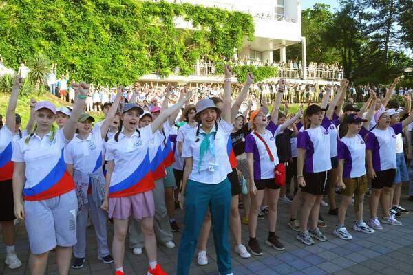 6 см 2024...