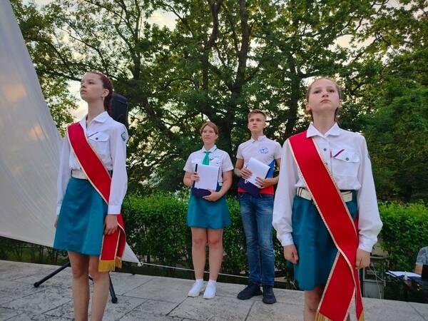 комс      7 23....... ........... ..