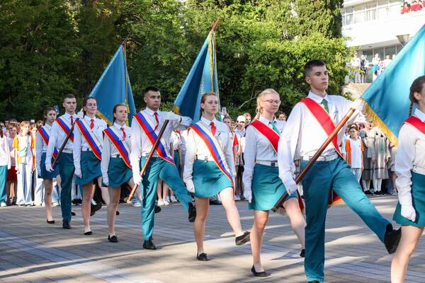 6 см 2024.............