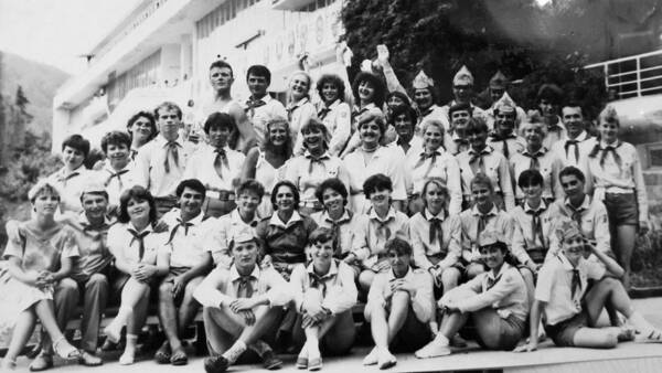 зв  1988