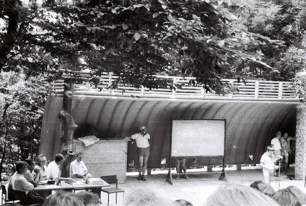 1969 г